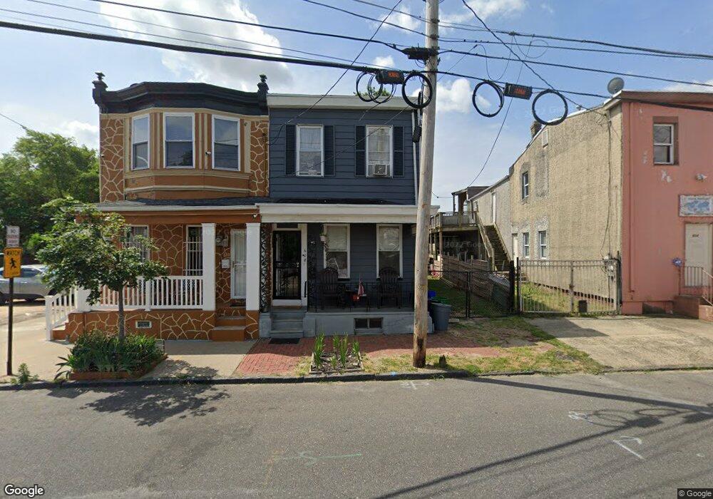608 Spruce St, Camden, NJ 08103 - photo 1