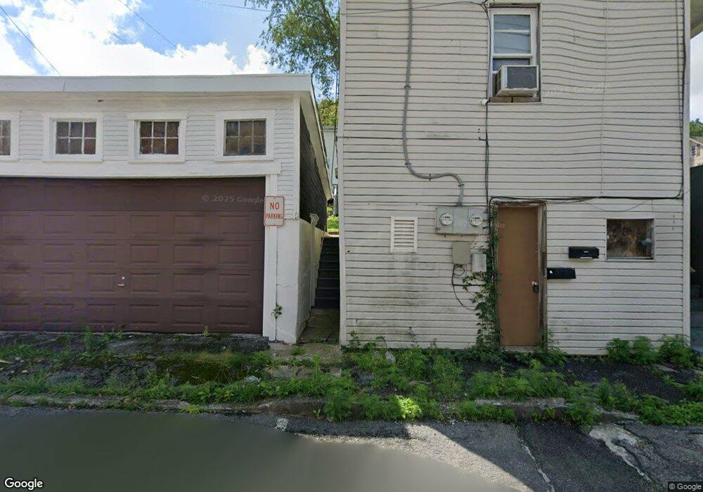 411D E Kline Ave unit 411E, Lansford, PA 18232 - photo 1