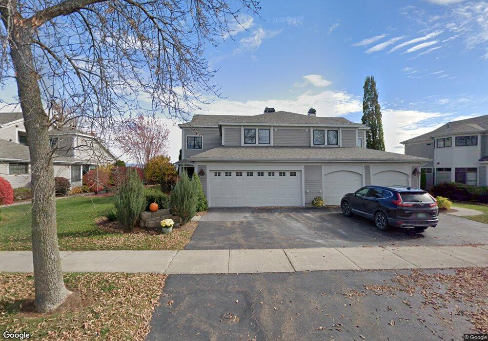 542 Golf Course Rd, South Burlington, VT 05403 - photo 1