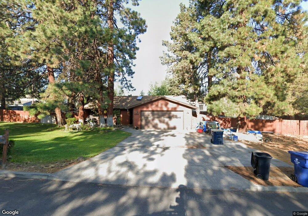 61622 Summer Shade Dr, Bend, OR 97702 - photo 1