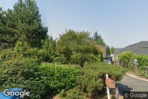 2433 W Mercer Way, Mercer Island, WA 98040
