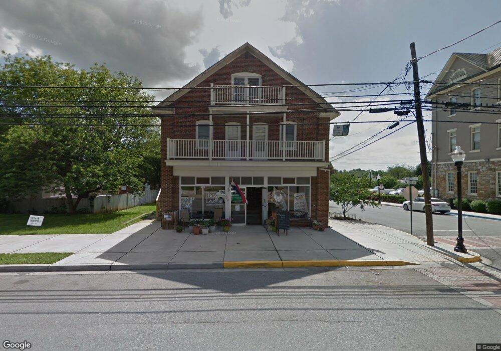 400 S Mildred St unit 1, Ranson, WV 25438 - photo 1