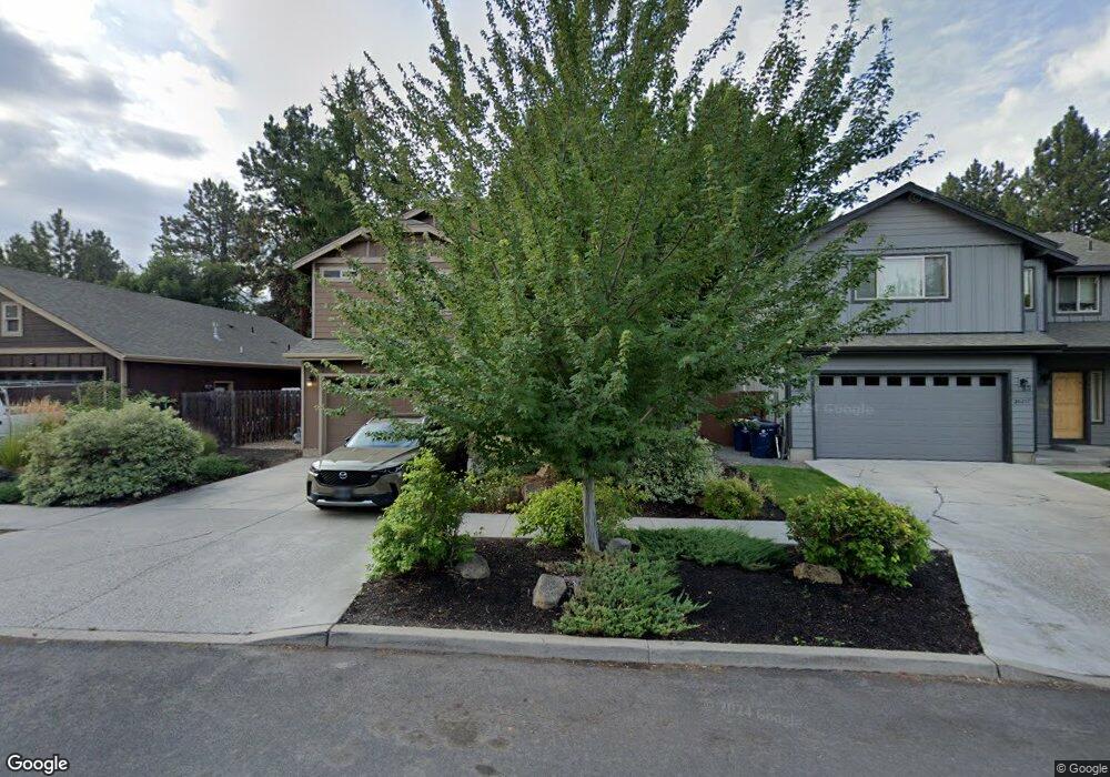 20261 Knightsbridge Place, Bend, OR 97702 - photo 1