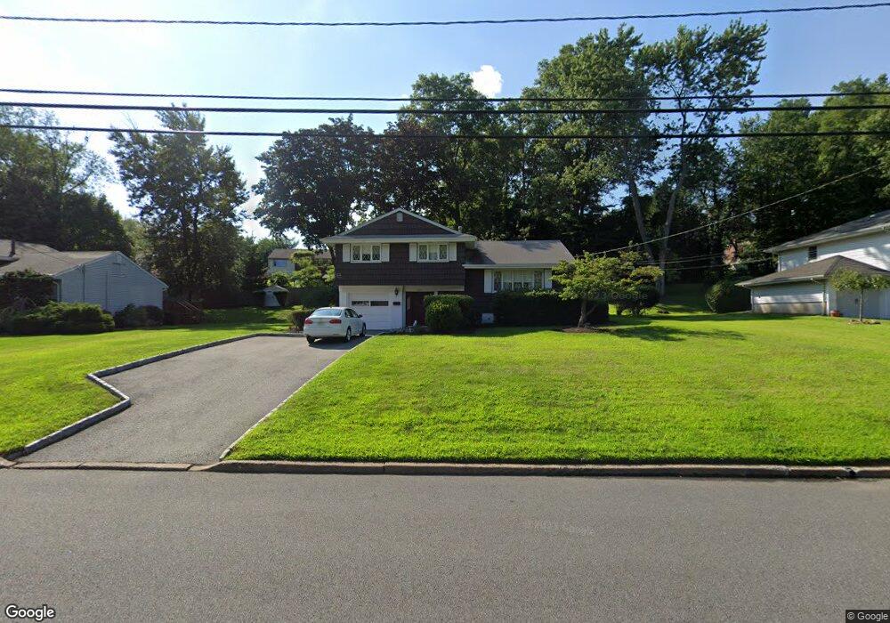 408 Briarwood Ln, Northvale, NJ 07647 - photo 1