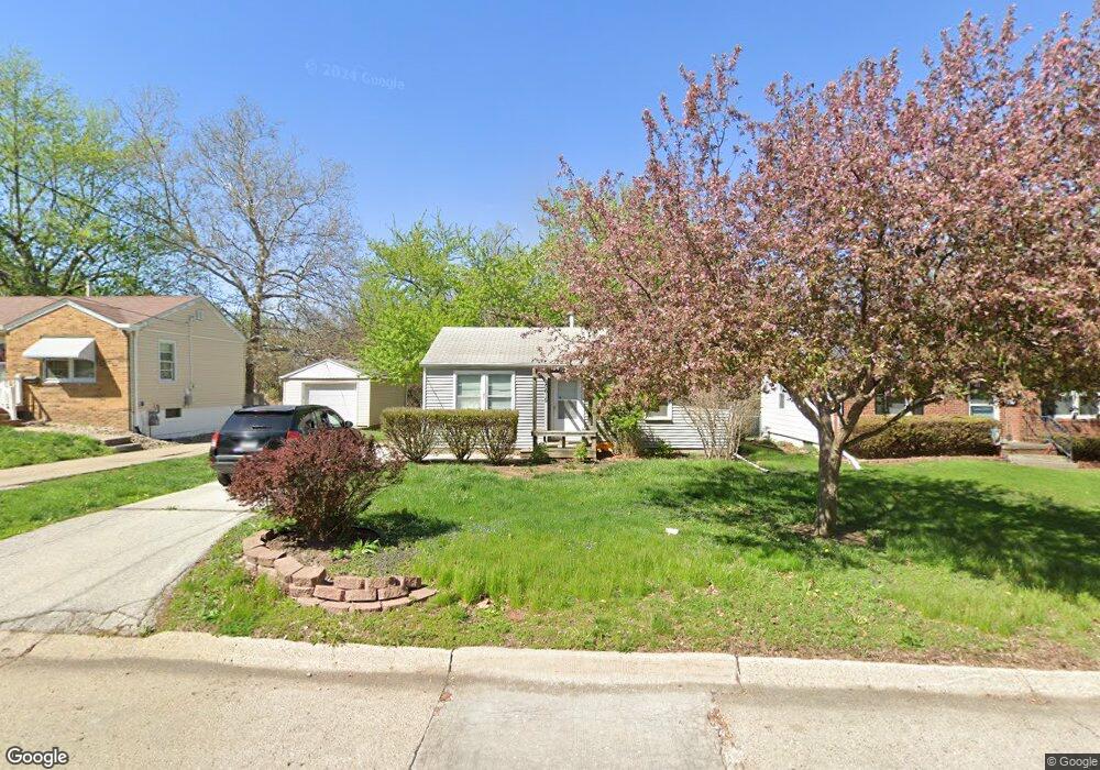 5615 New York Ave, Des Moines, IA 50310 - photo 1