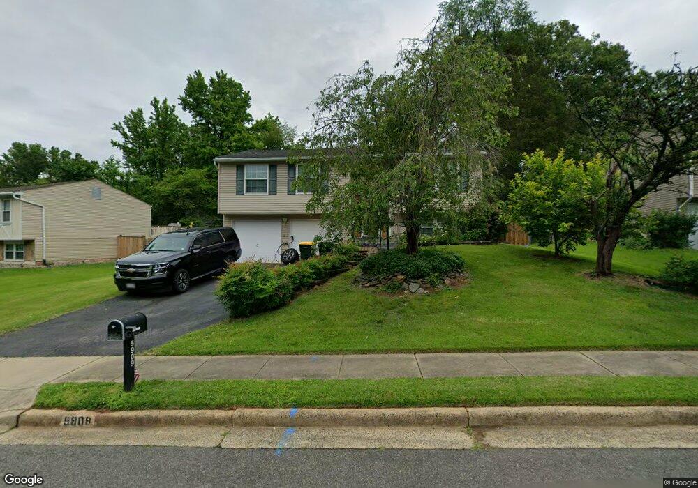 5909 Aplomado Dr, Burke, VA 22015 - photo 1