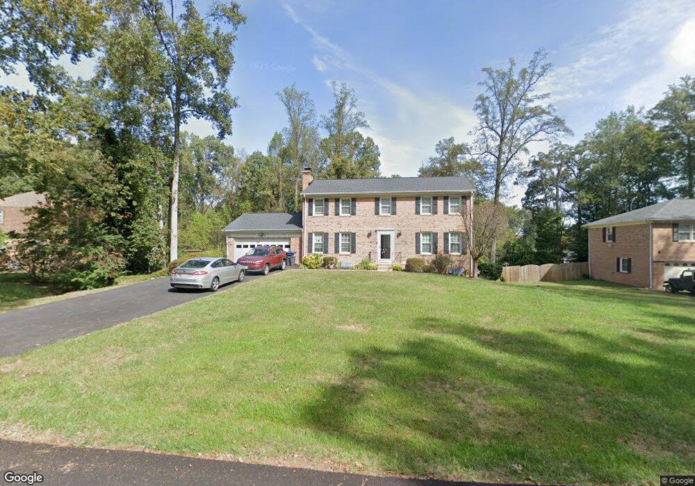 18409 Cedar Dr, Triangle, VA 22172 - photo 1