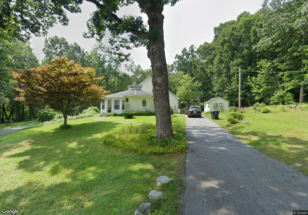 135 Nelson St, Holden, MA 01520 - photo 1