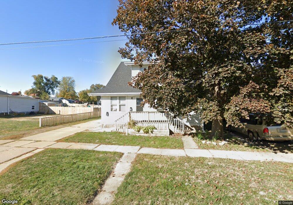 524 N 3rd Ave E, Newton, IA 50208 - photo 1