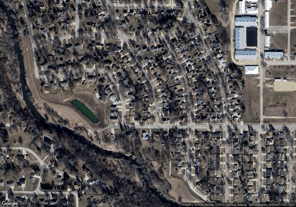 806 19th St SW, Austin, MN 55912 - photo 1