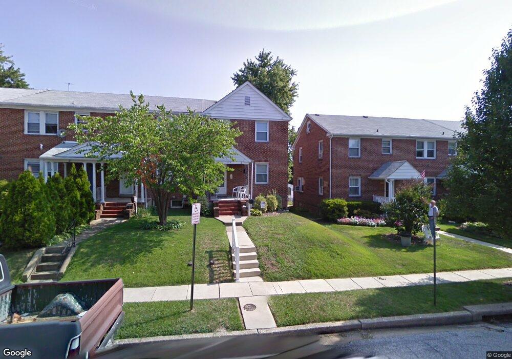 909 Elm Ridge Ave, Baltimore, MD 21229 - photo 1