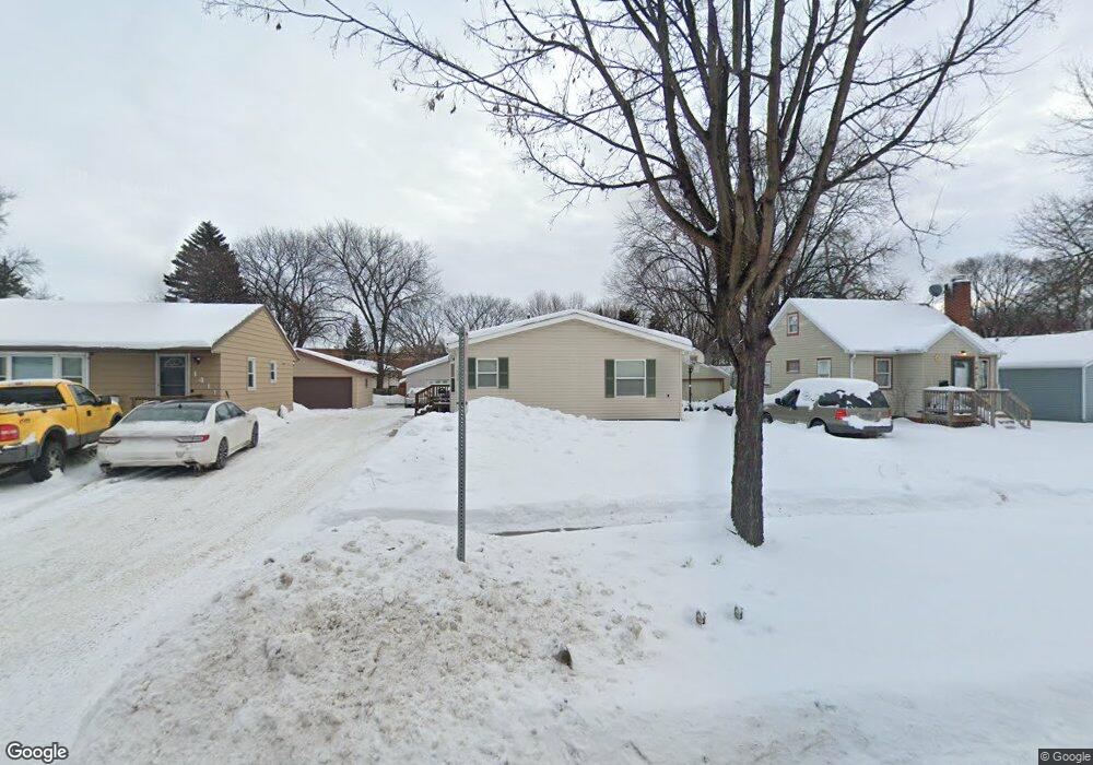 1409 10th St N, Fargo, ND 58102 - photo 1