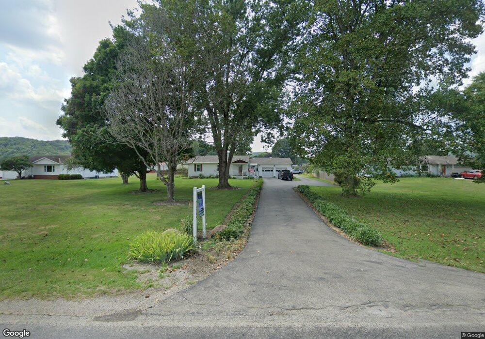 5711 Old Logan Rd SE, Lancaster, OH 43130 - photo 1