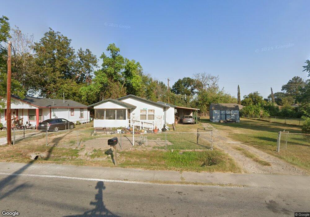 8710 De Priest St, Houston, TX 77088 - photo 1