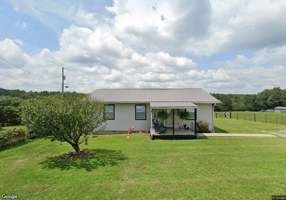 88 Lee Ave, Crossville, TN 38555 - photo 1