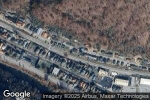 33 Pine St, Logan, WV 25601