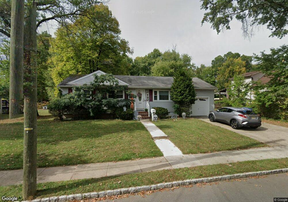 1882 W 5th St, Piscataway, NJ 08854 - photo 1