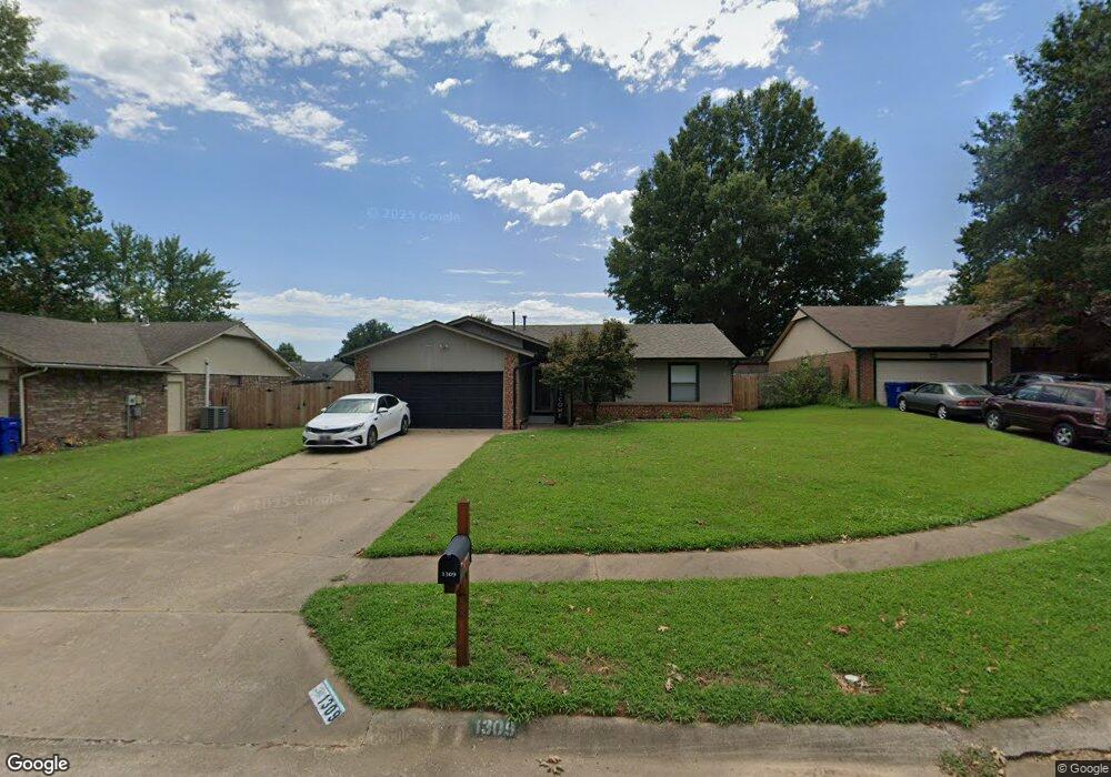 1309 W Keywest St, Broken Arrow, OK 74011 - photo 1