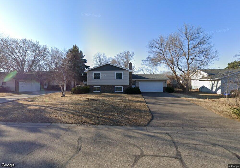 7411 75th Cir N, Brooklyn Park, MN 55428 - photo 1