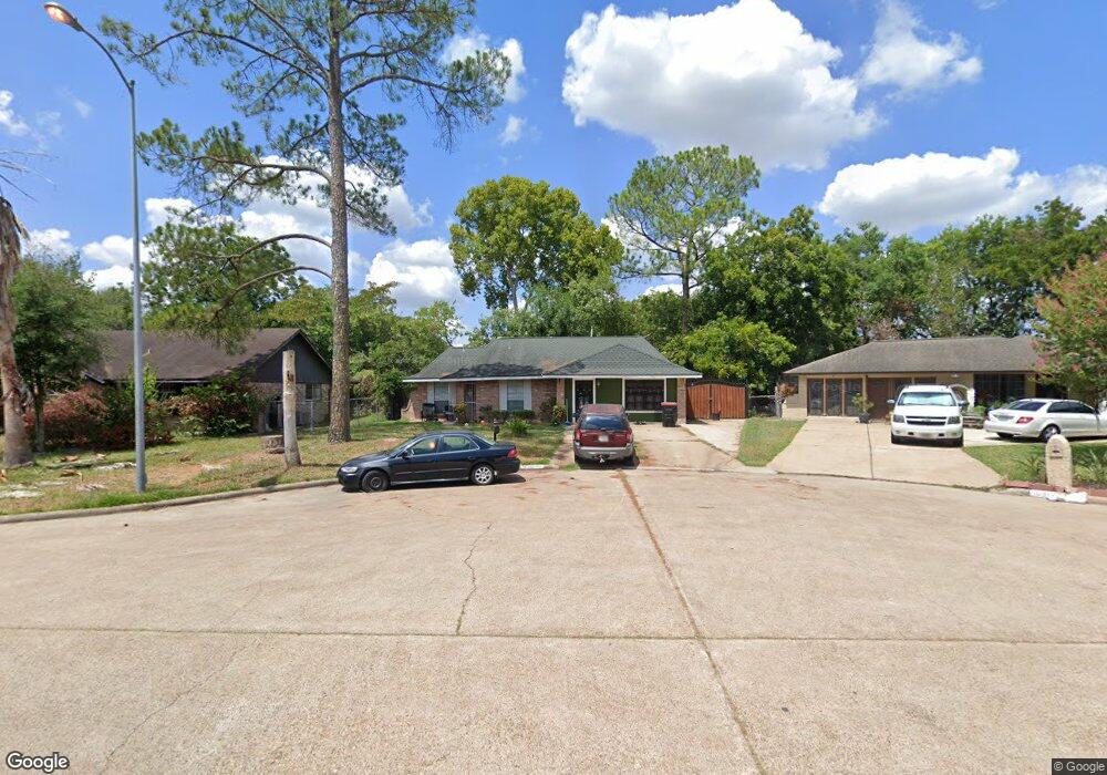 10307 Lakebrook Ct, Houston, TX 77038 - photo 1