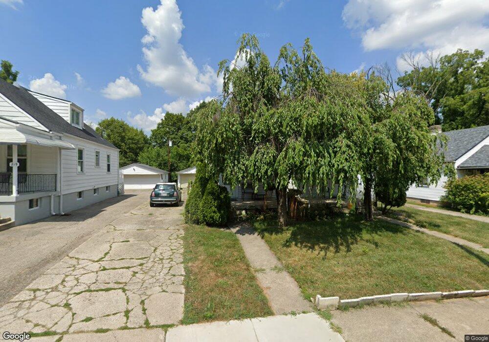 231 E Hillcrest Ave, Dayton, OH 45405 - photo 1