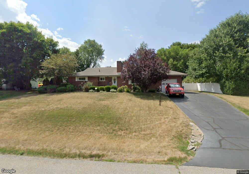 37 St Stephens Ln E, Schenectady, NY 12302 - photo 1