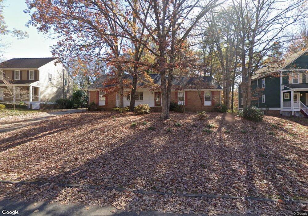 10423 Falconbridge Dr, Henrico, VA 23238 - photo 1