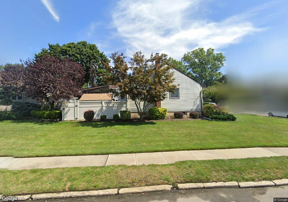 615 Arlington Dr, Seaford, NY 11783 - photo 1