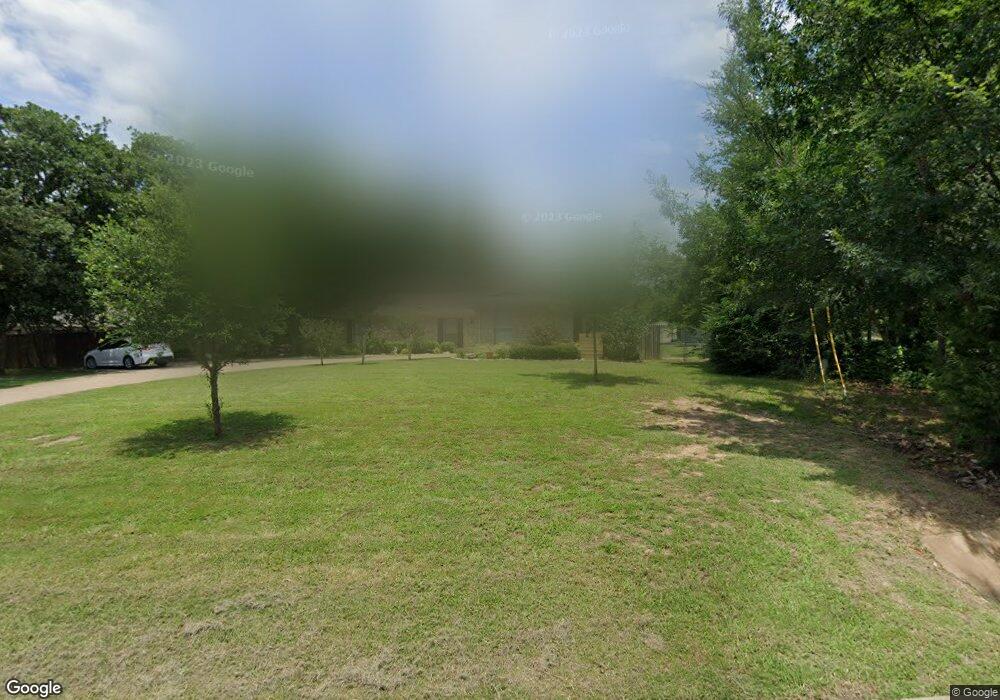 3901 Hidden Valley Dr, Denison, TX 75020 - photo 1