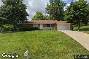 10001 Grosvenor Dr, Saint Louis, MO 63137