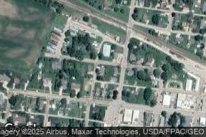 104 W South St, Calmar, IA 52132