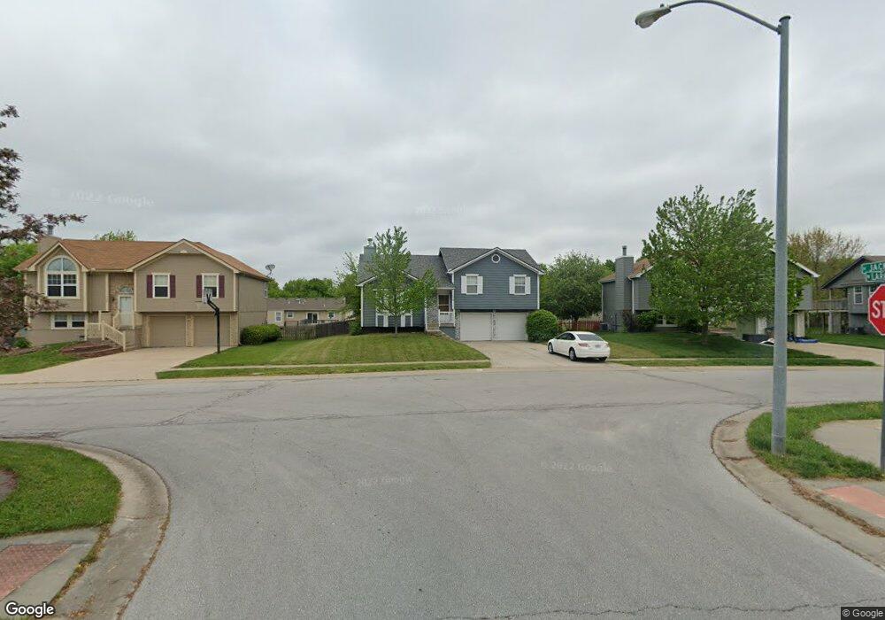 110 W Laredo Trail, Raymore, MO 64083 - photo 1