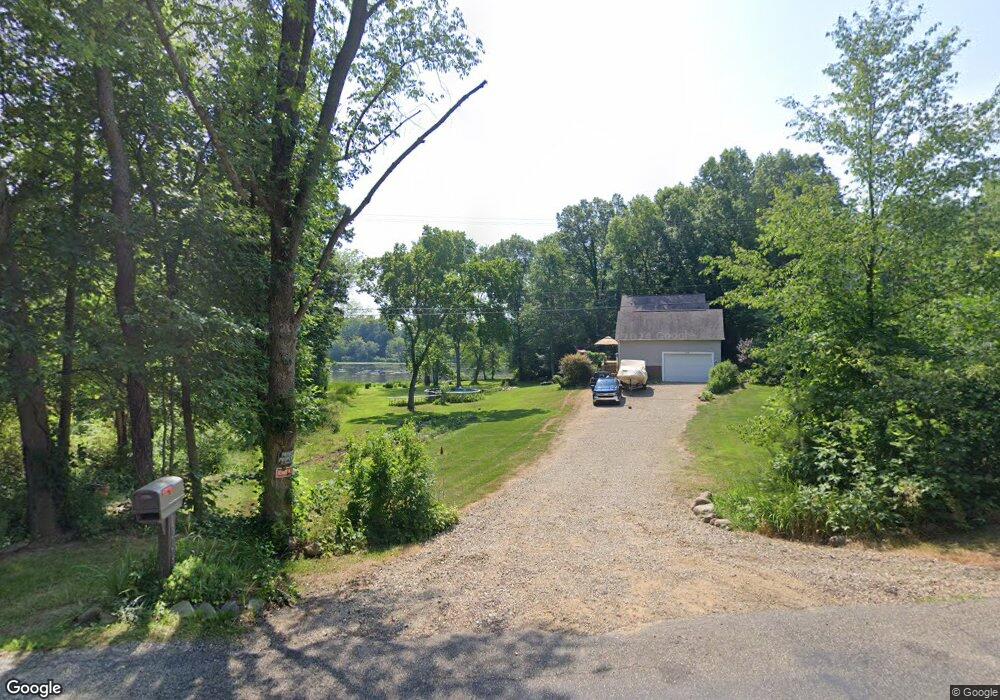 8130 Kepler Ave NW, New Franklin, OH 44614 - photo 1