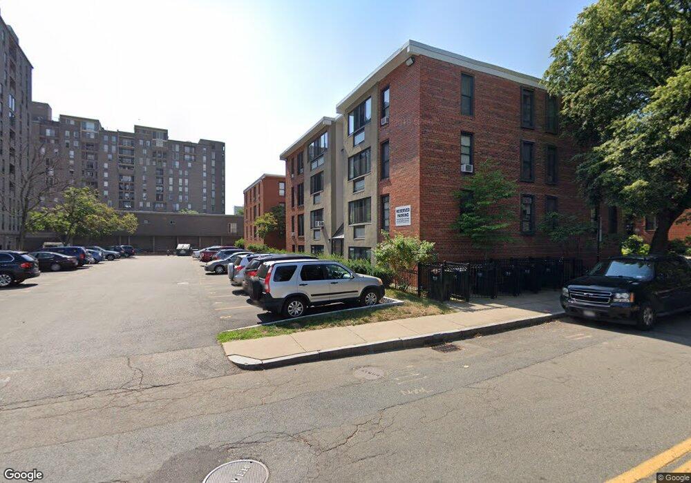 8 Juniper St unit 2, Brookline, MA 02445 - photo 1