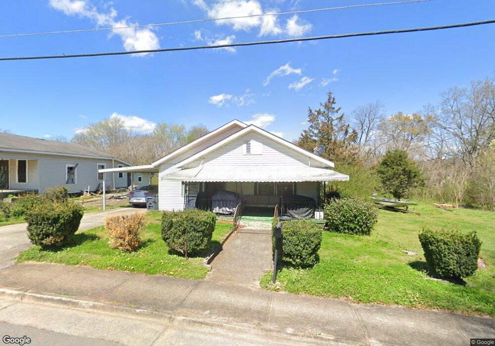 711 Cleo St, Cedartown, GA 30125 - photo 1