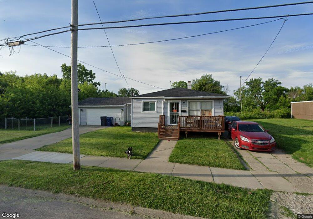 722 E Alma Ave, Flint, MI 48505 - photo 1