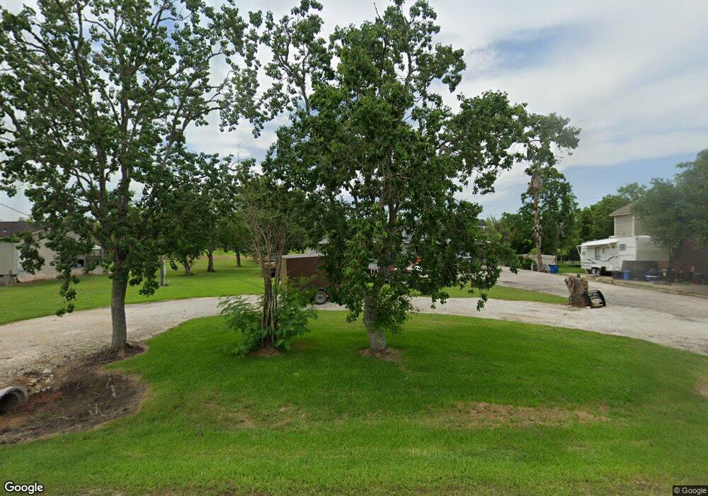 761 County Road 296, Alvin, TX 77511 - photo 1