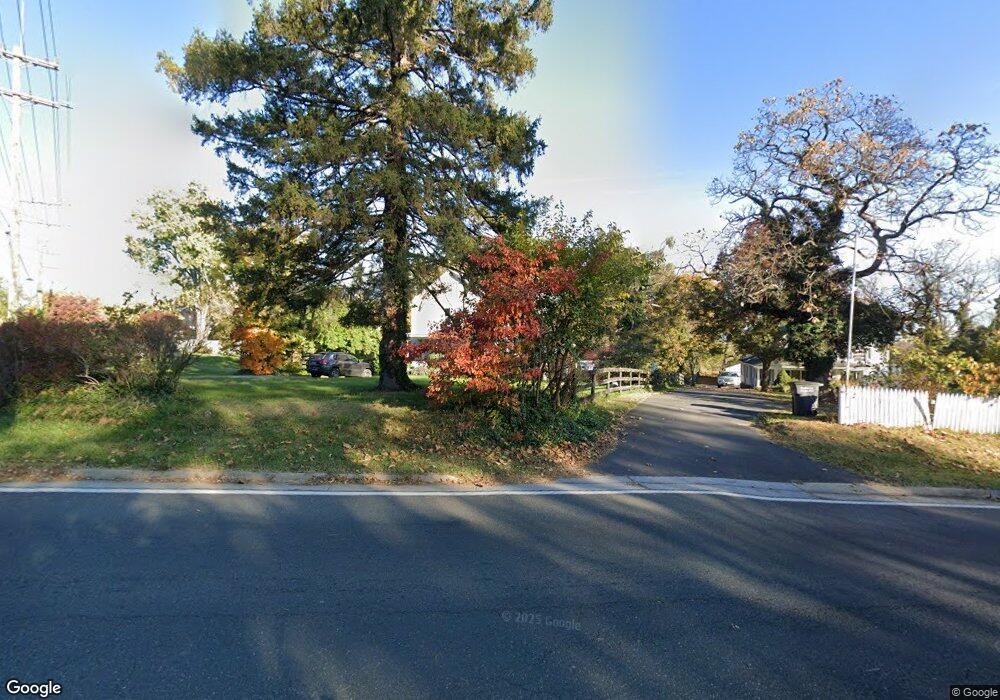 102 N Greenway Ave, Boyce, VA 22620 - photo 1