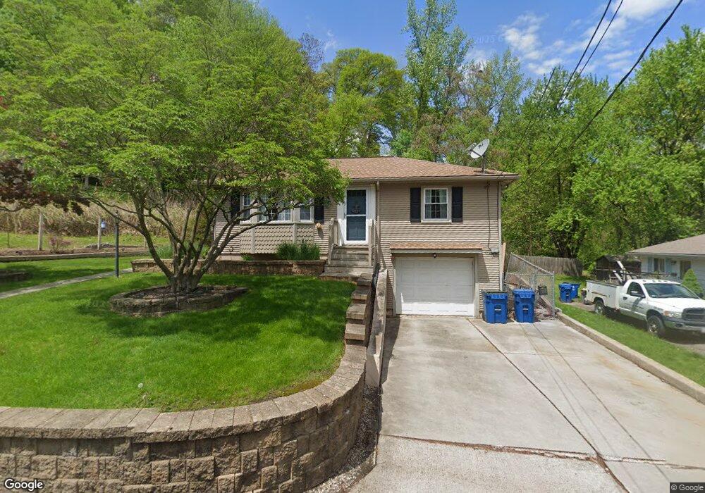 106 Field St, West Springfield, MA 01089 - photo 1