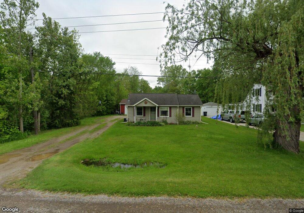 5069 N Linden Rd, Flint, MI 48504 - photo 1