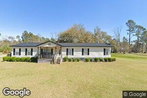 114 N Railroad Ave, Garfield, GA 30425