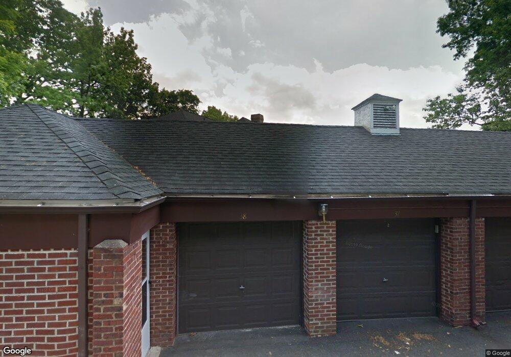 17B Parkway Village unit 17B, Cranford, NJ 07016 - photo 1