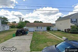 186 Delaware Ave, Cliffwood, NJ 07721