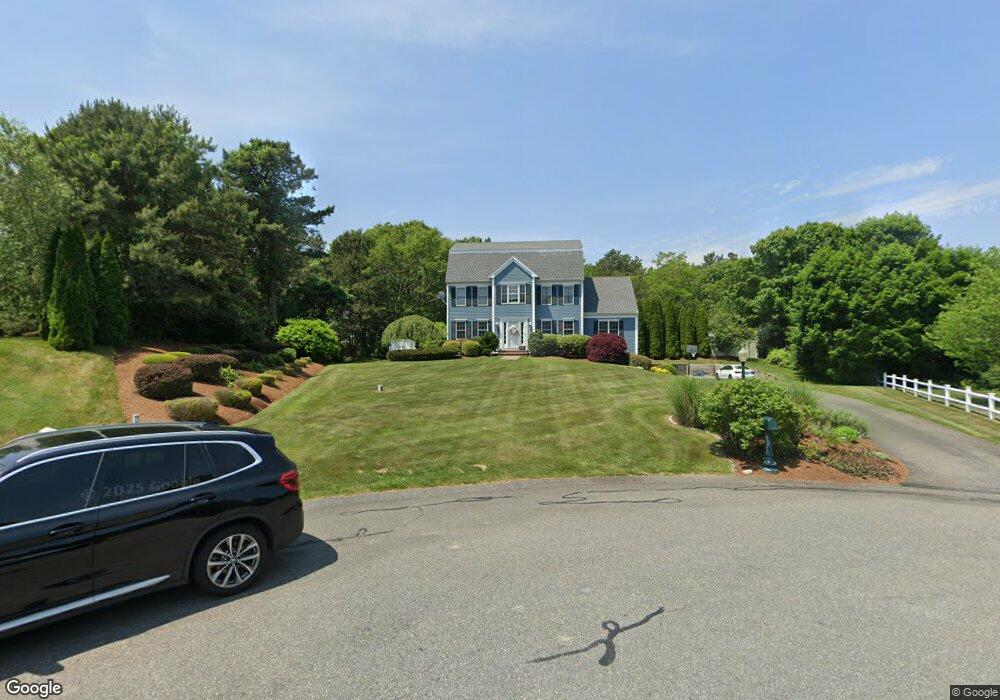 8 Edgewood Cir, Plymouth, MA 02360 - photo 1