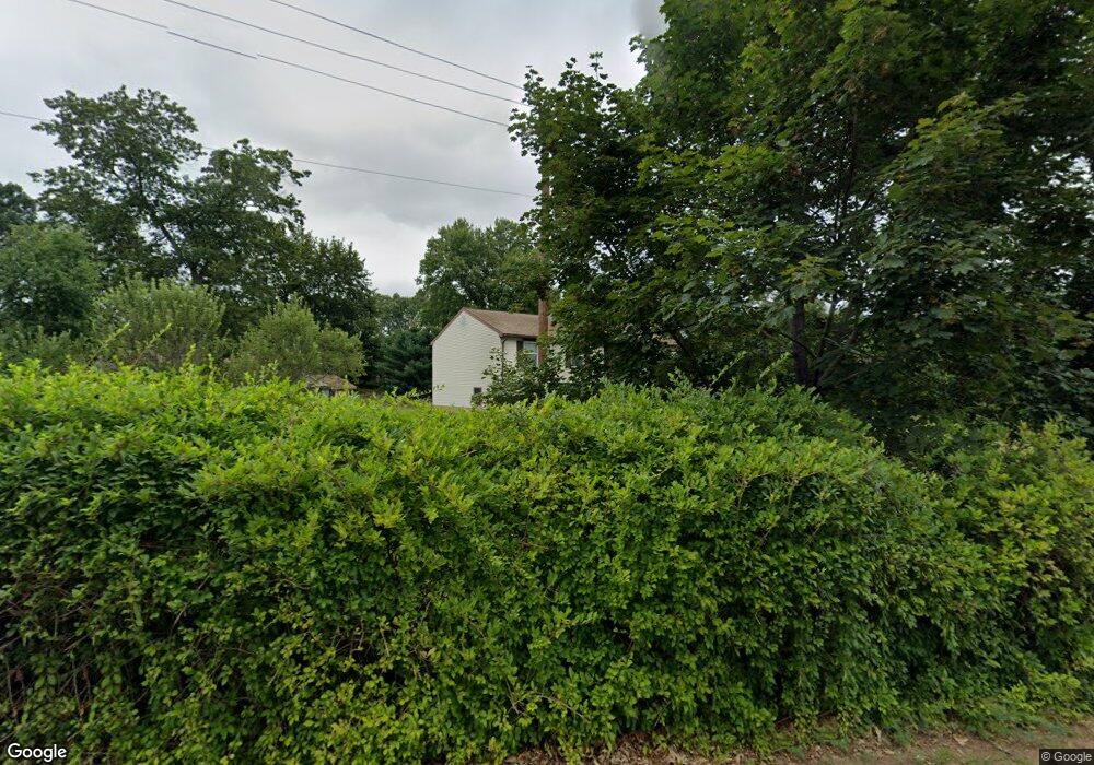 2 Debra St, Enfield, CT 06082 - photo 1