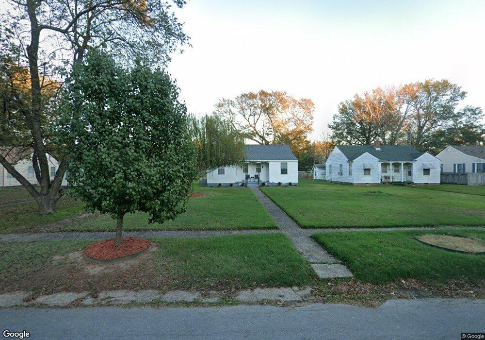 1305 S Maple St, Stuttgart, AR 72160 - photo 1