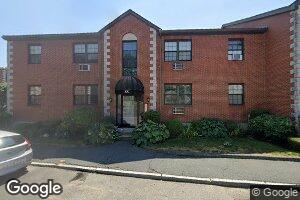 88 Charles St Unit 9, Waltham, MA 02453