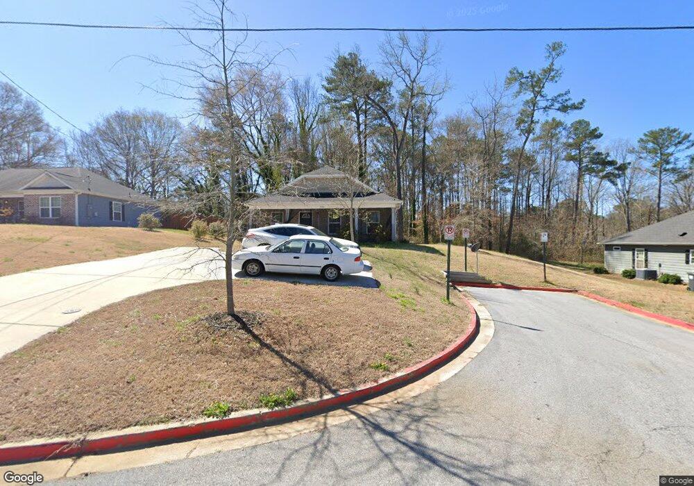 5588 Ricky Ln, Mableton, GA 30126 - photo 1