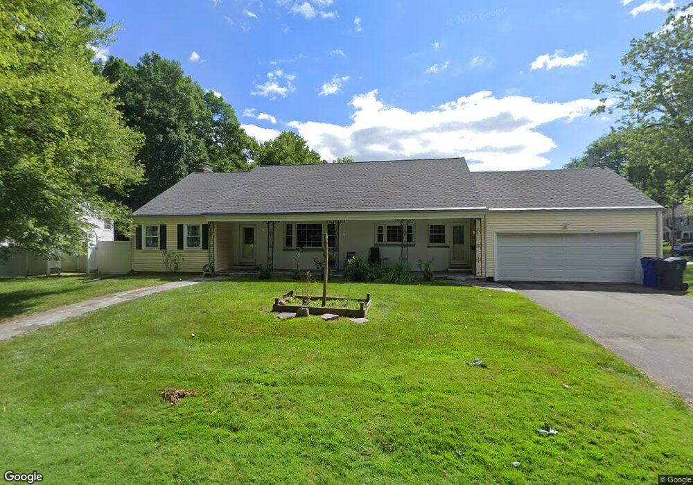 4 Morton Ln, West Hartford, CT 06117 - photo 1