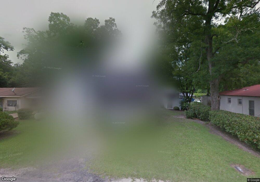 522 E Martin Luther King jr Dr, Donalsonville, GA 39845 - photo 1